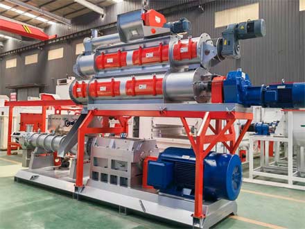 強福生產大型濕法水產魚飼料雙螺桿膨化機