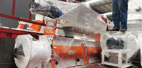 320飼料工程飼料加工生產(chǎn)線發(fā)往長(zhǎng)治