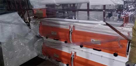 強(qiáng)福飼料機(jī)械雙層調(diào)質(zhì)器環(huán)模顆粒機(jī)發(fā)往甘肅